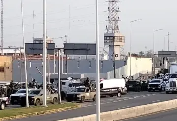 Trasladan a reos?a penal de Tepic