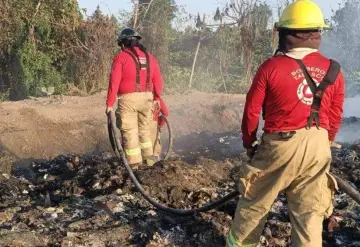 Incendio en basurero.