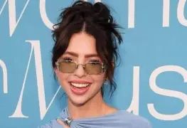 Ángela Aguilar desata controversia