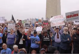 Protestas, súplicas y orgullo.