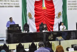 Se aprueba ley de revocación de mandato.