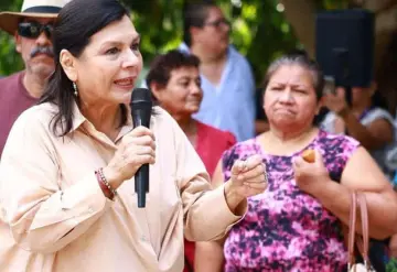 Cumple Yolanda Osuna con pavimentación de 2.5 km de carretera en Huapinol, Villa Parrilla