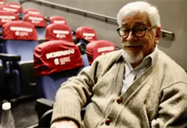 Ovacionan filme sobre la expropiaci&oacute;n petrolera.