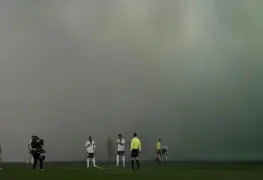 El derbi entre St. &Eacute;tienne-Lyon, suspendido despu&eacute;s de que un asistente fuera agredido