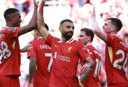 Liverpool vence al Tottenham y se consagra campeón de la Liga Premier