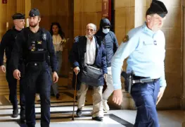 Inicia juicio en Paris.