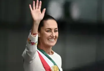 Presidenta rompe récord de aprobación.