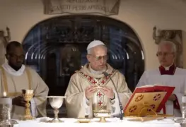 León XIV exige liberar a periodistas presos.