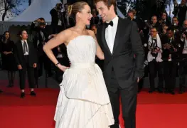 Deslumbran Cannes Lawrence y Pattinson  en la alfombra roja de Die, My Love.