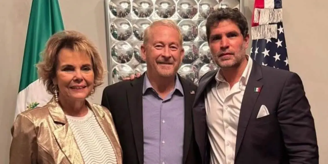Cena privada con impacto político