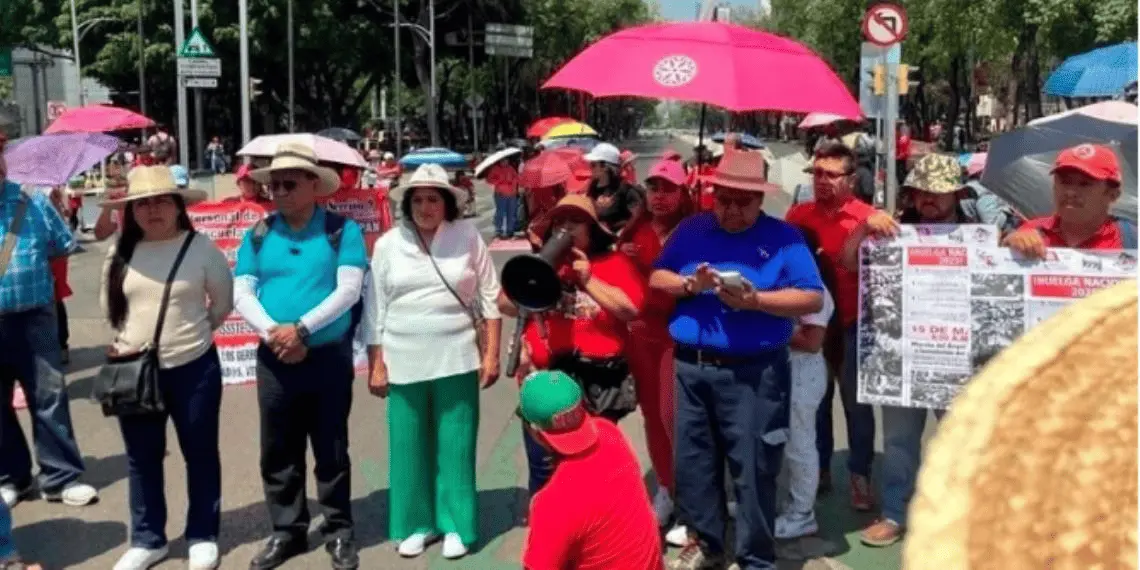 CNTE acuerda reunión con Sheinbaum; bases exigen adelantarla