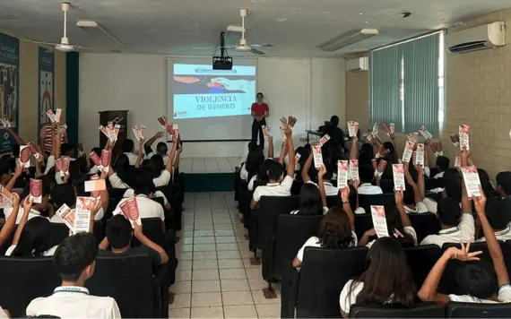 Promueve Gobierno de Centro entre jóvenes temas de prevención contra la violencia