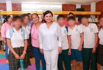 La cultura y la poesía se unen para honrar a José Carlos Becerra