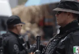 Rescatan a jóvenes.