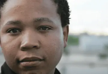 Muere actor sudafricano.