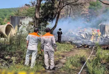 Cae avión en Corea del Sur.