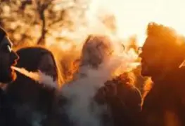 Francia amplía zonas libres de tabaco