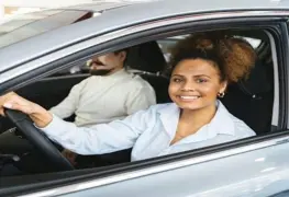 Agencias de renta de autos: qué debes saber antes de reservar