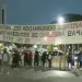 Estudiantes y maestros paralizan Reforma.