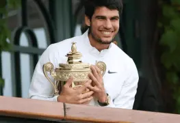 Carlos Alcaraz conquista Roland Garros.