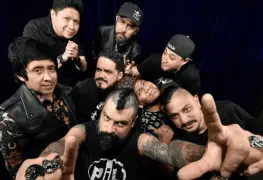 Panteón Rococó pospone concierto.