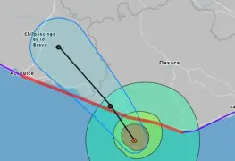 Huracán Erick toca tierra.