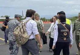 Huracán deja daños y un menor fallecido.