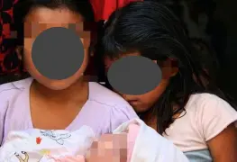 Niña y madre a los 12 años en centro