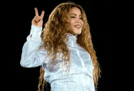 Shakira apoya a víctimas.
