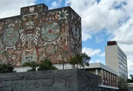 Jóvenes brillan en examen de admisión a la UNAM con puntaje perfecto