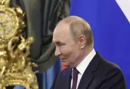Putin afirma que no cambiará postura sobre Ucrania ante plazo de Trump