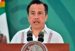 Revelan soborno millonario a Cuitláhuac García Jiménez durante su mandato