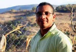 Vidulfo Rosales renuncia como abogado de los padres de los 43 normalistas de Ayotzinapa