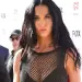 Katy Perry irradia belleza con atuendo transparente