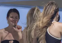 Selena Gomez celebra su despedida de soltera en Los Cabos rodeada de amigas
