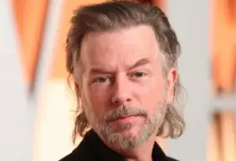 David Spade relata acoso por revendedores de autógrafos en Los Ángeles