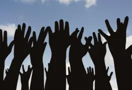 De la "euthyna" a la República: el informe como gesto democrático