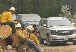 ICE interrumpe labores de bomberos mexicanos en incendio Bear Gulch