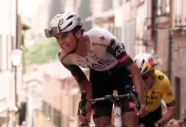 Isaac del Toro se corona en el Giro della Toscana 2025