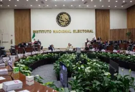 INE da inicio a la revolución digital en su sistema electoral