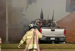 Hombre armado provoca tiroteo e incendio en iglesia mormona de Michigan