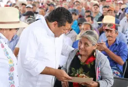 Evalúan políticos al gobierno de May