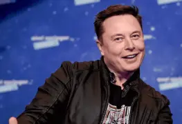 Elon Musk se convierte en el primer trillonario de la historia