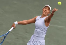 Pegula avanza a semifinales en Pekín