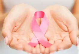 Presidenta de México presenta modelo de atención universal para el cáncer de mama