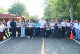 Entrega Gobierno de Comalcalco pavimentación de importante carretera en ranchería Francisco Trujillo Gurría