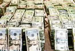 Bancos mexicanos exigirán identificación oficial para transacciones en efectivo