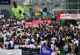 Río estalla tras masacre