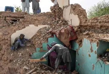 Sismo de 6.3 en Afganistán deja 20 muertos y 640 heridos