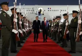 Emmanuel Macron llega a México para encuentro comercial y cultural